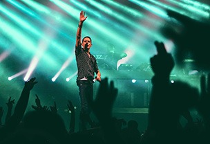 ENTERTAINER<br></br>